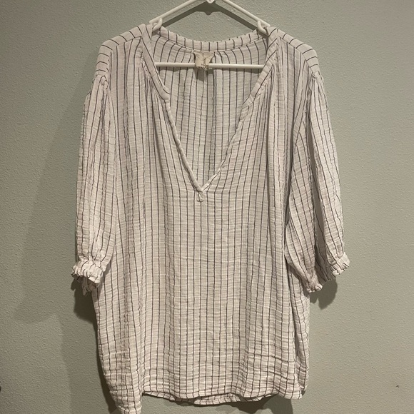 Joie White & Navy Pinstriped Peasant Blouse. Size 3X - Picture 1 of 6
